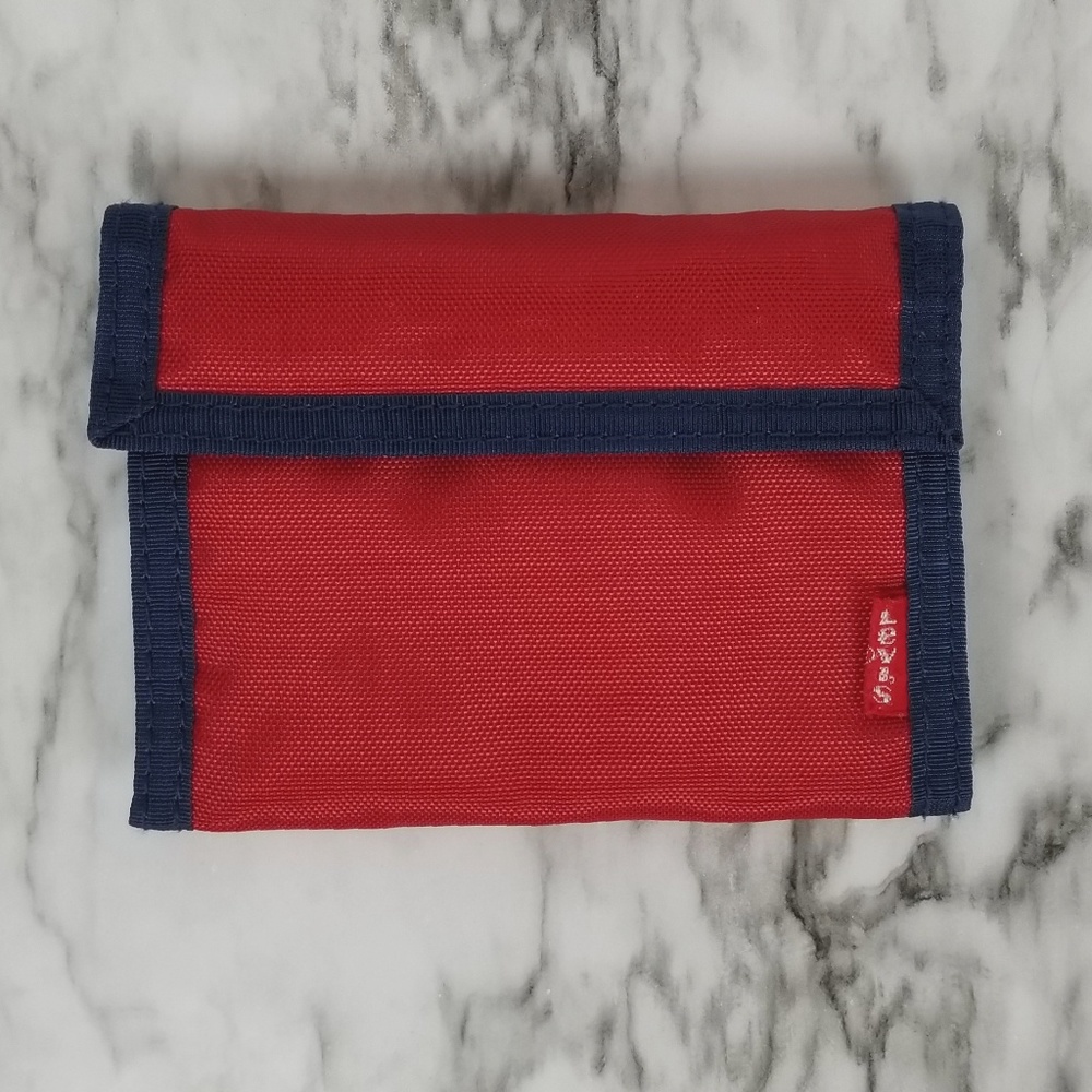 Vintage Levi's tri fold wallet